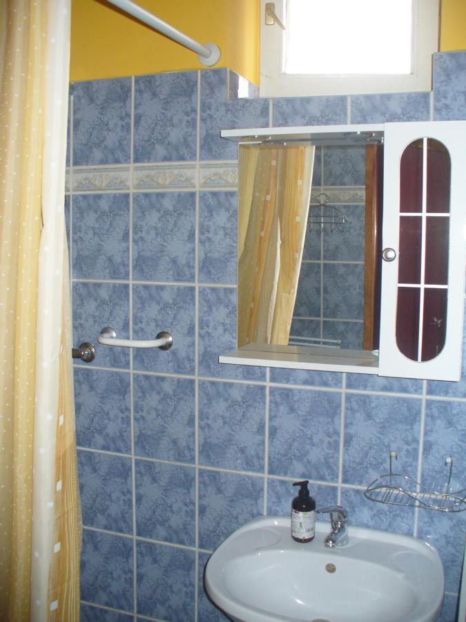 Pleiveisz Apartman Sarvar Exterior photo